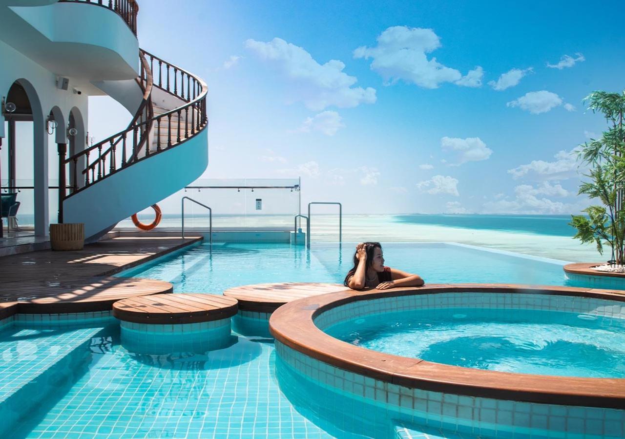Stone Hotels Дгіффуші Екстер'єр фото